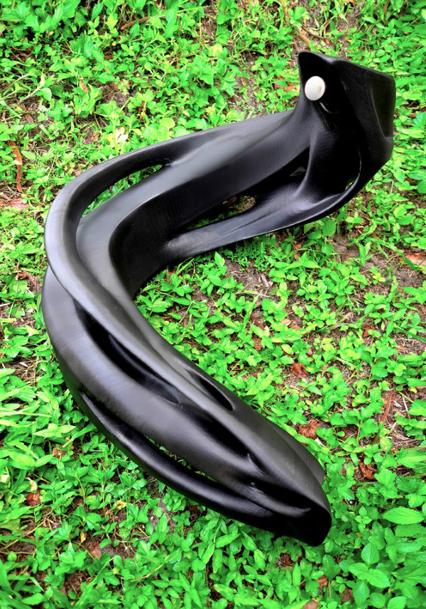 3D打印蟒蛇乐器 如同在演奏者身上爬行