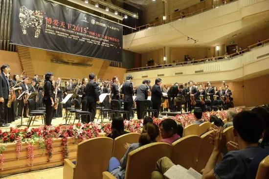 拜博与爱乐的通力合作，打造了一场精彩的音乐会