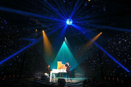 石头《纵情歌唱》音乐会，勿忘初心致敬经典