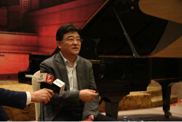 长江钢琴音乐节韩新安专访：热爱音乐是实现中国梦的一部分