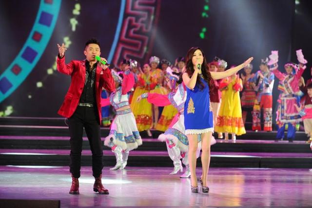 凤凰传奇“不单飞” 上春晚“一切都是未知”