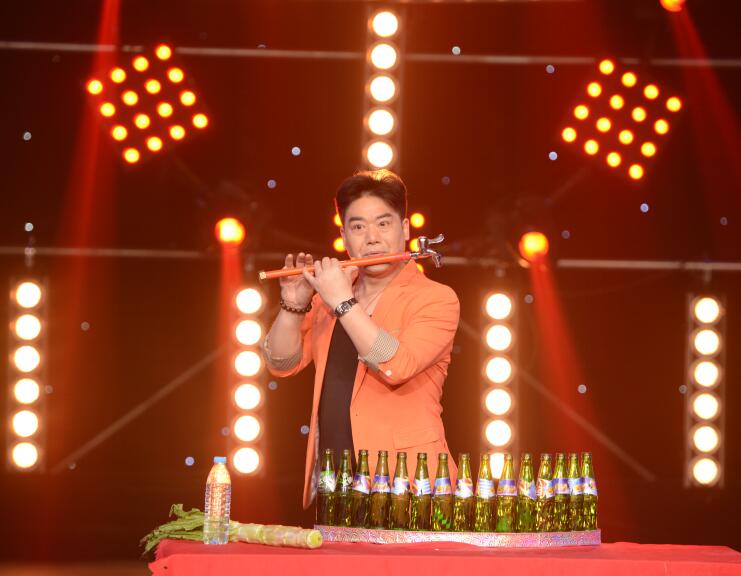 青年歌唱家刘晶做客吉林卫视《放歌中国》录制专场音乐会