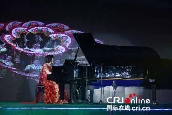 崔阳玉女士现场演奏《阿里郎》