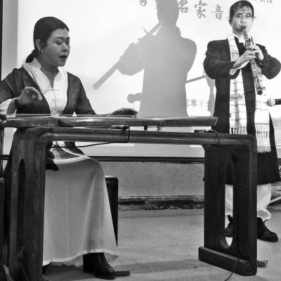 首届河南古琴艺术节启幕 展示传承古琴文化