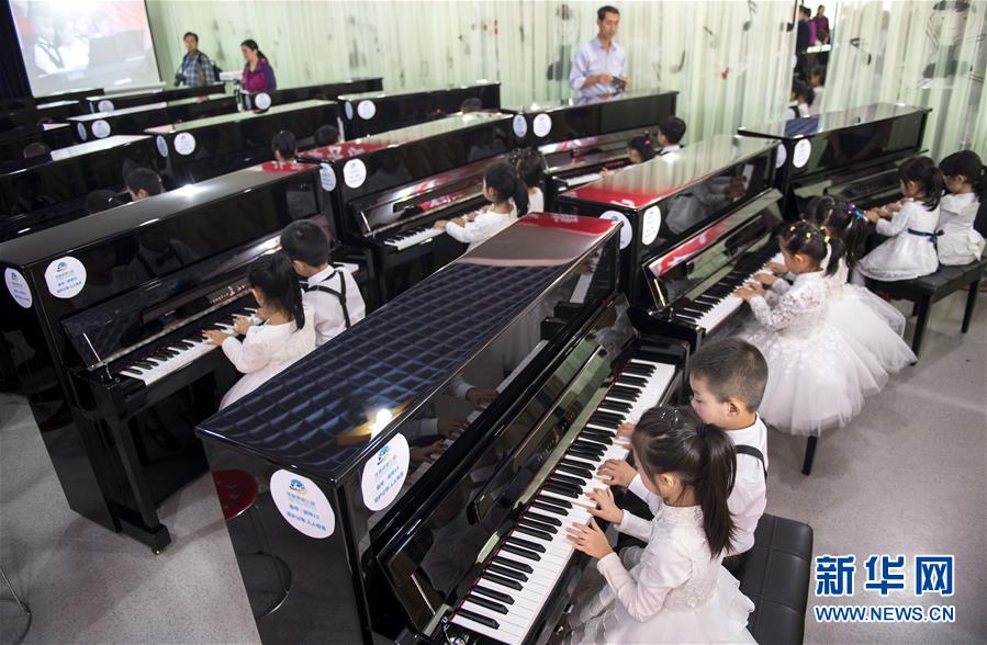 湖北宜昌打造“中国钢琴之城”观察