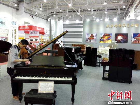 厦门首办国际乐器展 海内外乐器大牌荟萃