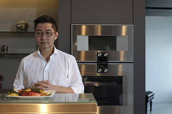 谁说艺术家不食烟火？钢琴家赵胤胤大秀厨艺