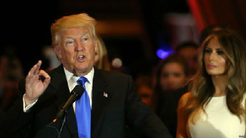 英国乐队禁止特朗普竞选活动用其音乐 避免“形象受损”