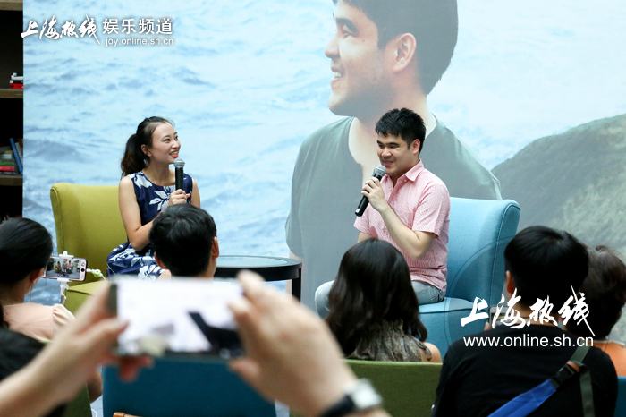 能量：台湾盲人钢琴家黄裕翔现身沪上 演奏精湛琴艺