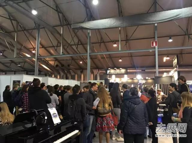 2016年俄罗斯莫斯科乐器展•舞台灯光及音响设备展现场报告