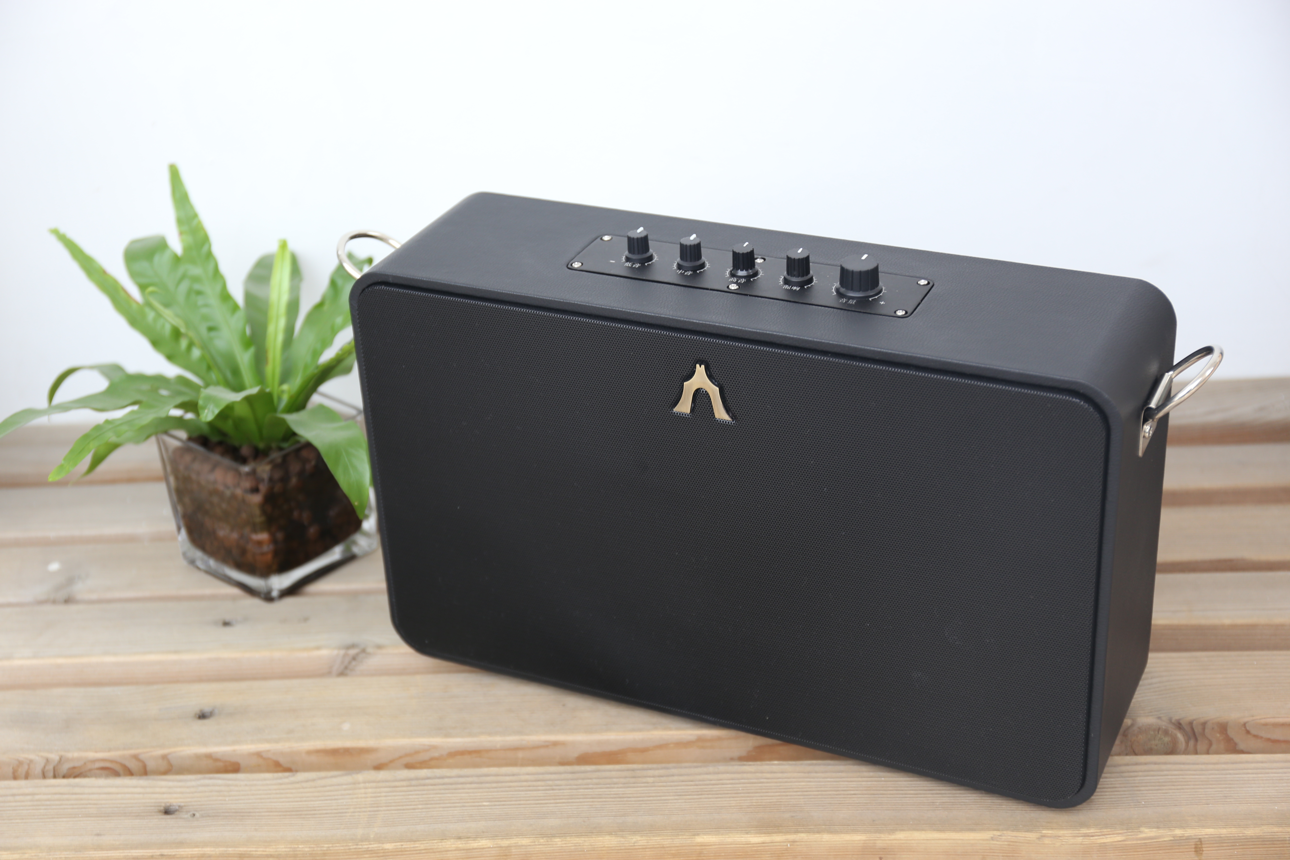 深圳众邺将携经典乐器及乐器配件亮相PALM 2017北京乐器展