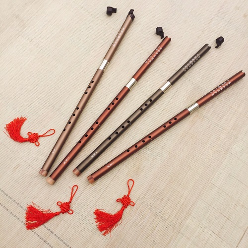 王师傅乐器有限公司携自己的铝合金洞箫出展