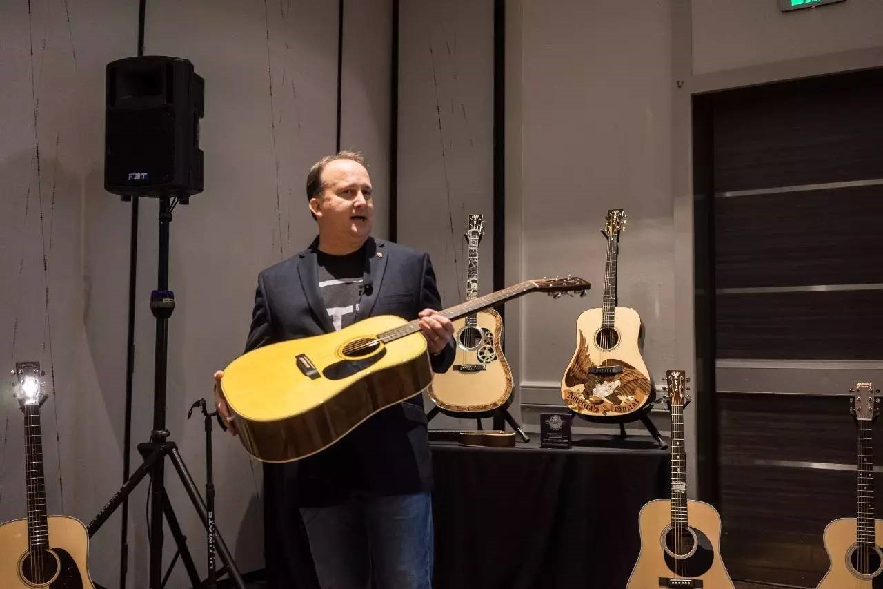 世界吉他大牌Martin2017年新品亮相