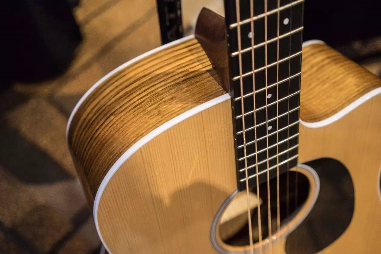 世界吉他大牌Martin2017年新品亮相