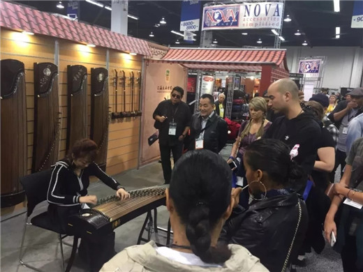 上海民族乐器一厂助力中国民乐走向世界