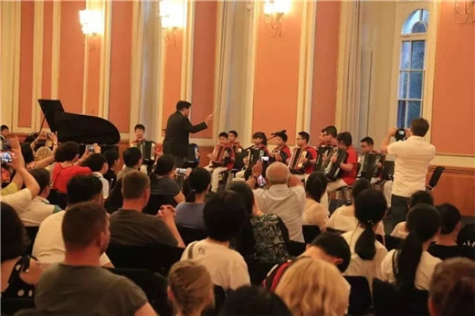 夏贝尔第十七届柏林中德青少年艺术节盛大开幕