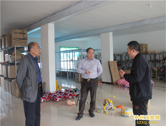 神州戏曲网走进中国戏剧用品之乡——禹州·蒋庄村