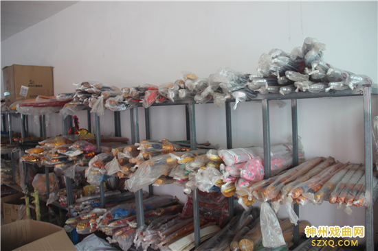 神州戏曲网走进中国戏剧用品之乡——禹州·蒋庄村