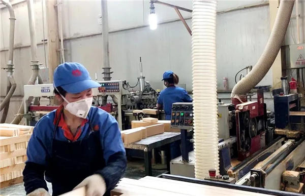 人民日报：轻工业 盈利水平持续提升