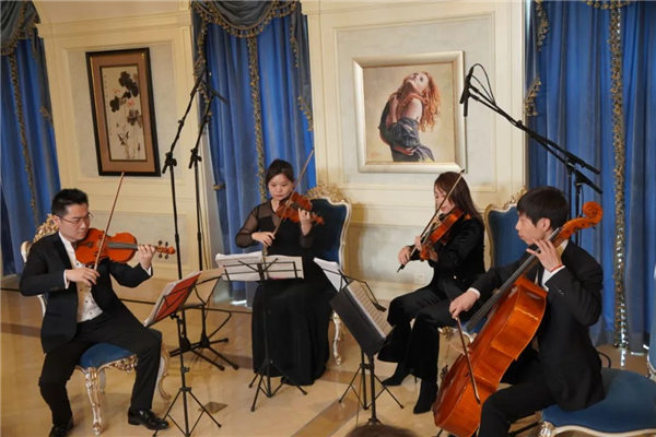 “郑荃弦乐四重奏作品音乐会”在北京举行 十三年的约定梦想成真