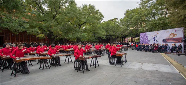 百台兰考古筝进央音 奏响乡村乐器经济新时代乐章