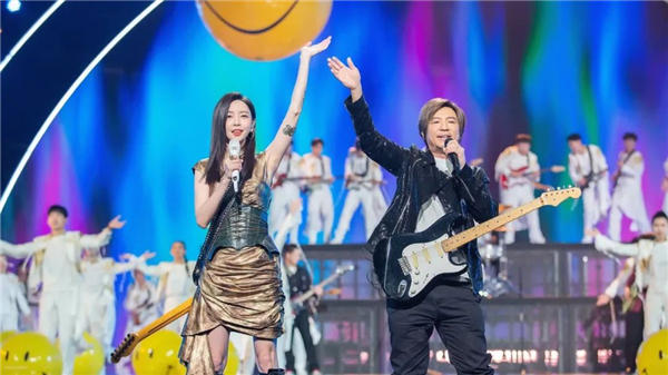 “鄌郚吉他”首登山东春晚