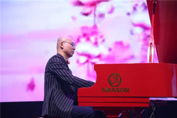 艾茉森GP6100数码钢琴亮相“金湾奖”颁奖盛典暨广东省音乐家协会流行钢琴艺术委员会换届大会