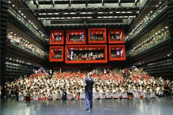 第九届中国（重庆）国际低音铜管艺术节暨第五届低音铜管大奖赛在重庆举办