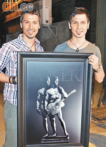 9月9日生日的soler,今年过了一个很特别的"999生日",当天julio和dino