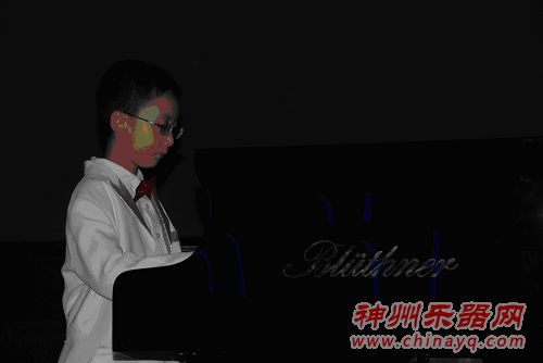 博兰斯勒唱响万科馆“莱比锡之夜”