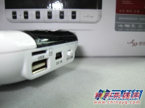 可插U盘、TF卡