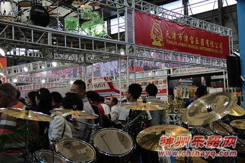 天津市津宝乐器亮相上海乐器展