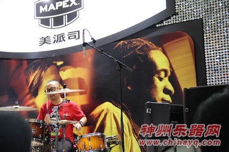 上展沸点 音乐缤纷季听音乐梦想