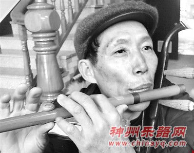 五旬老汉演奏九种乐器冲关梦想秀
