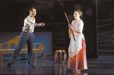 大型原创民族音乐剧《大红灯笼》首演