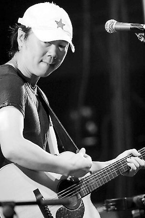 “摇滚教父”崔健三首歌曲重新编排亮相安徽春晚