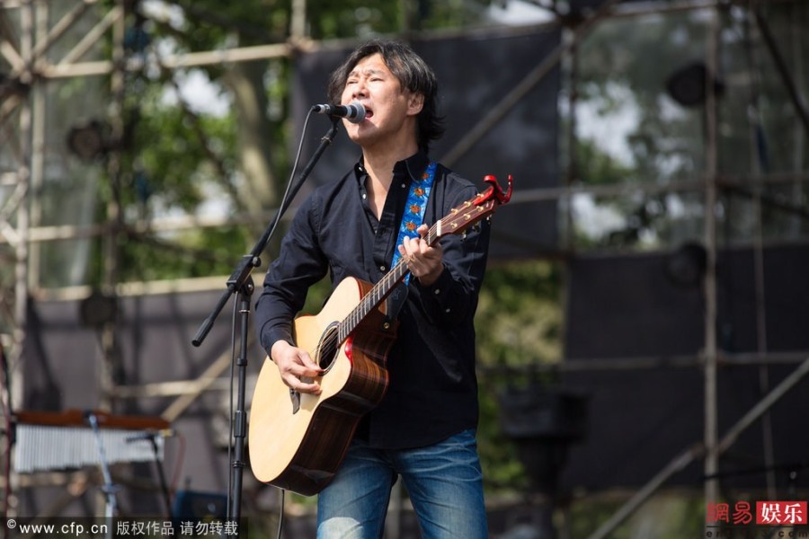 黄义达马条等亮相北京草莓音乐节