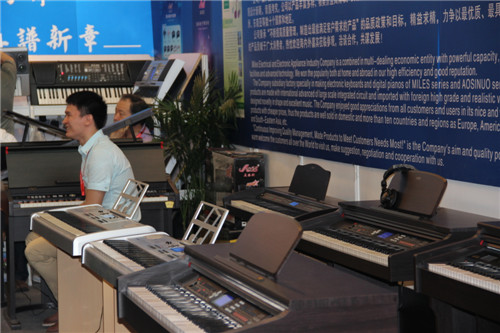 展会集锦：美乐斯电子琴