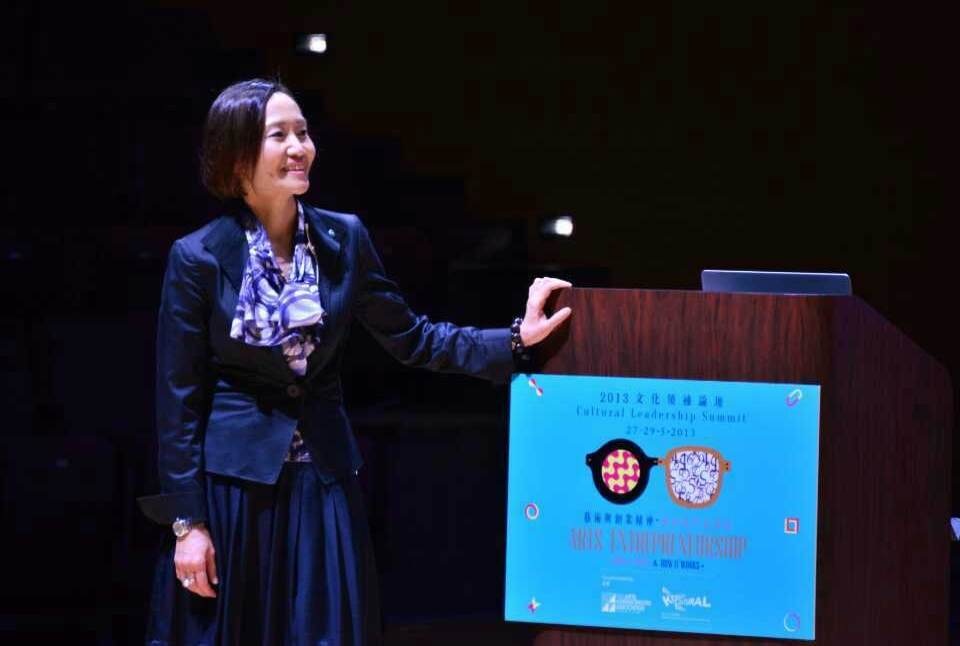吴雅玲登上香港文化领袖论坛讲述创业成功要诀