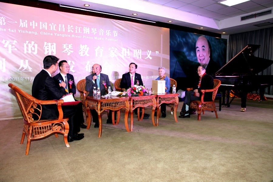 距第三届长江钢琴音乐节开幕还有5天——回顾首届  追忆精彩（三）