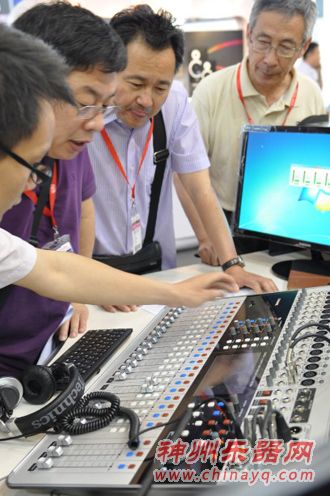 PALM2014产品技术进步奖现场评选已开始进行