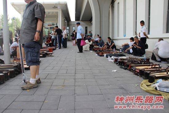 2014北京乐器展外跳蚤市场