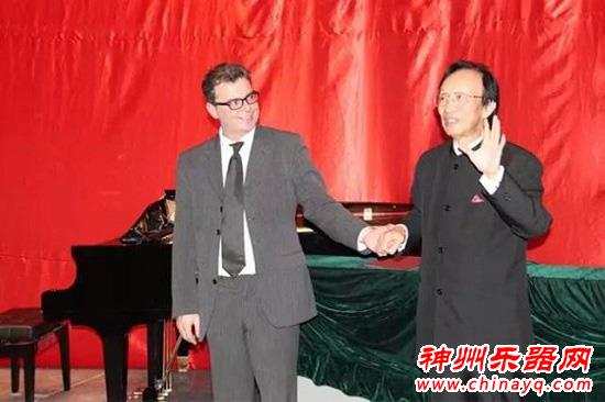 刘育熙小提琴演奏会走进巴黎 奏响中国魂