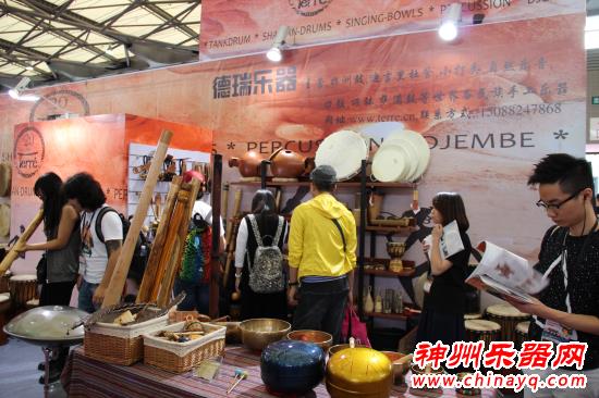 神州乐器网带你逛展会 上海国际乐器展第一天概览