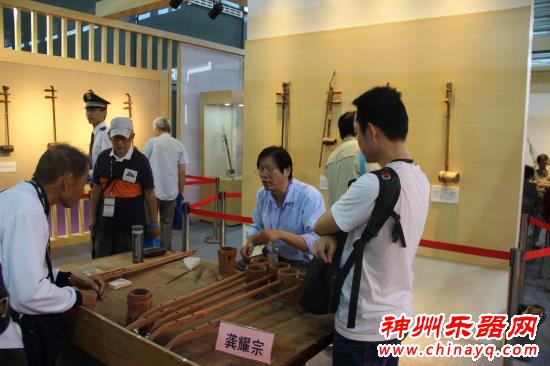 2015上海乐器展 弓弦春秋胡琴文化展