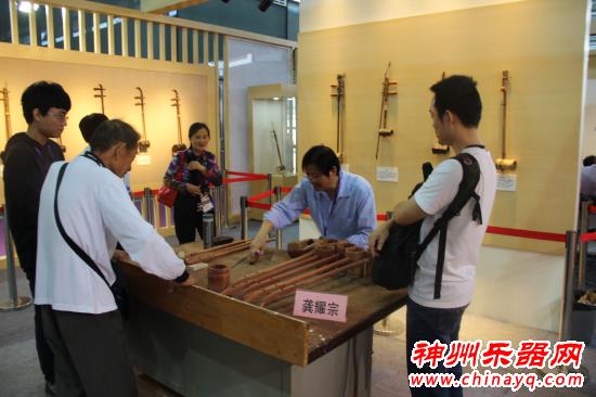 2015上海乐器展 弓弦春秋胡琴文化展