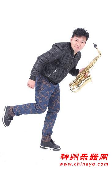 中国器乐达人疯狂萨克斯乐手范文泽 ——要把萨克斯吹飞吹烂