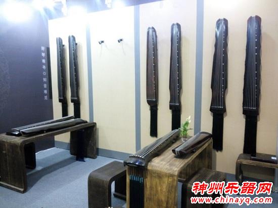 专访太古琴坊青年斫琴师李新奇