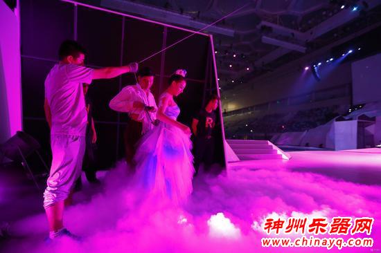 《鸟巢吸引》移师水立方 华丽转型反响强烈