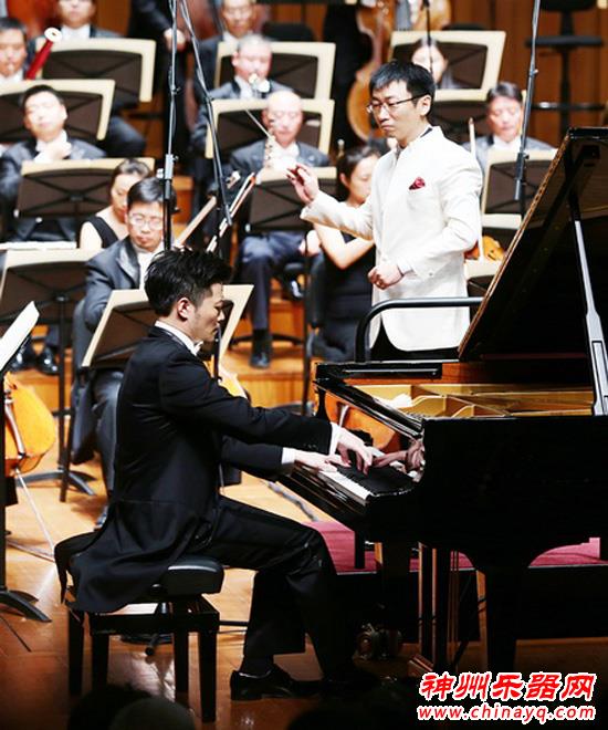 薛汀哲音乐会完美落幕 钢琴魔指技惊四座